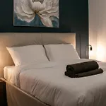 Comfort Retreat- Short Walk To Attractions Appartamento *