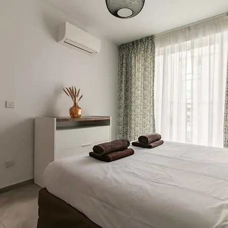 Apartment Comfort Retreat- Short Walk To Attractions Is-Swieqi