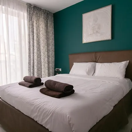 Comfort Retreat- Short Walk To Attractions