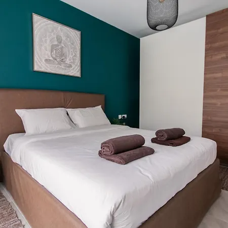 Comfort Retreat- Short Walk To Attractions