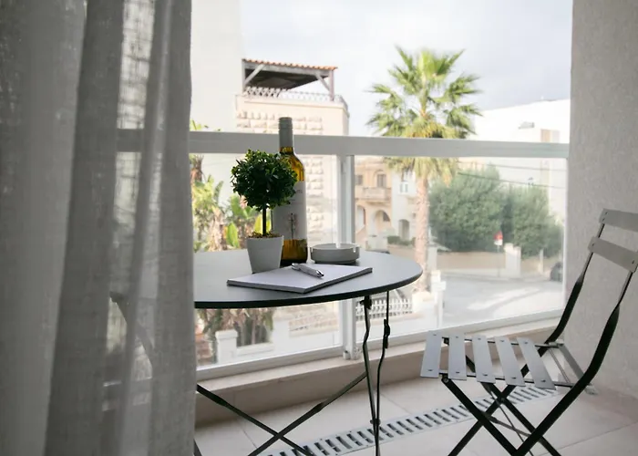 Comfort Retreat- Short Walk To Attractions Apartamento *