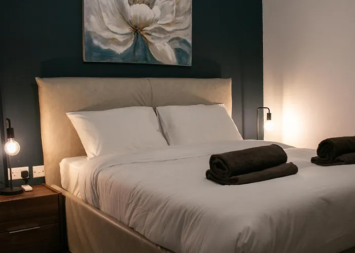 Comfort Retreat- Short Walk To Attractions Apartamento *