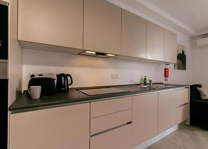 Comfort Retreat- Short Walk To Attractions Apartamento Is-Swieqi