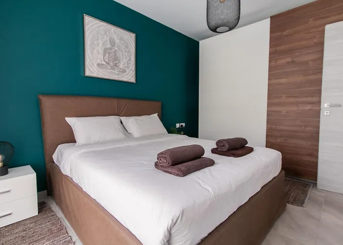 Comfort Retreat- Short Walk To Attractions